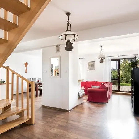 Spacious House In The Rural Suburbs Of Krakow 빌라 *