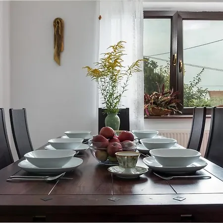 Villa Spacious House In The Rural Suburbs Of Krakow *