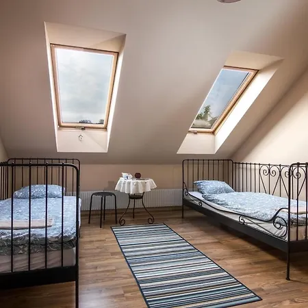 Spacious House In The Rural Suburbs Of Krakow * Zagacie