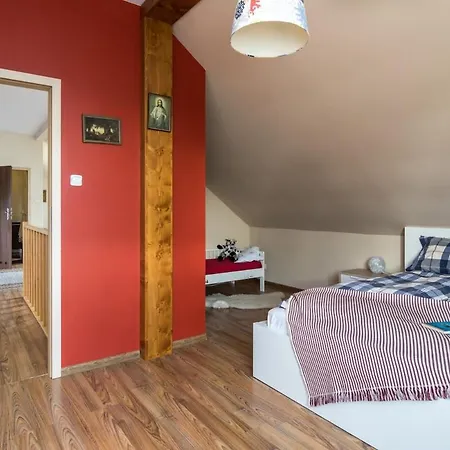 Spacious House In The Rural Suburbs Of Krakow Villa