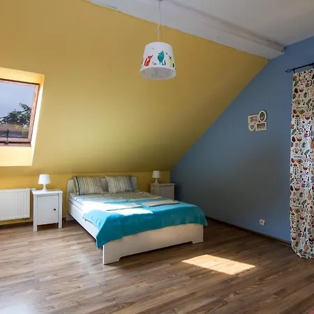 Villa Spacious House In The Rural Suburbs Of Krakow Zagacie